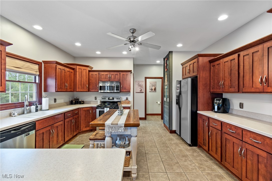 6495 Nathaniel Drive, Shreve, Ohio image 14