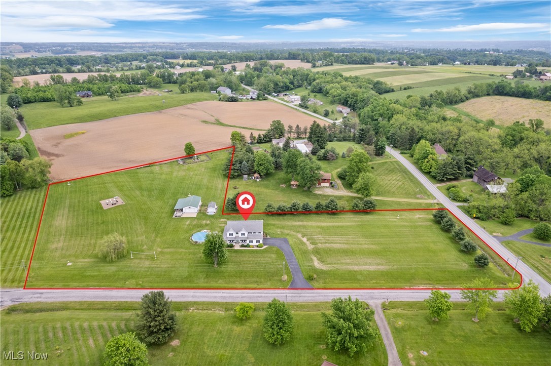 6495 Nathaniel Drive, Shreve, Ohio image 2