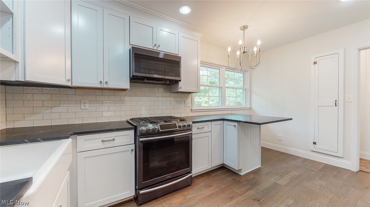 Hilltop Estates Sub/Davis & Hughe - Residential