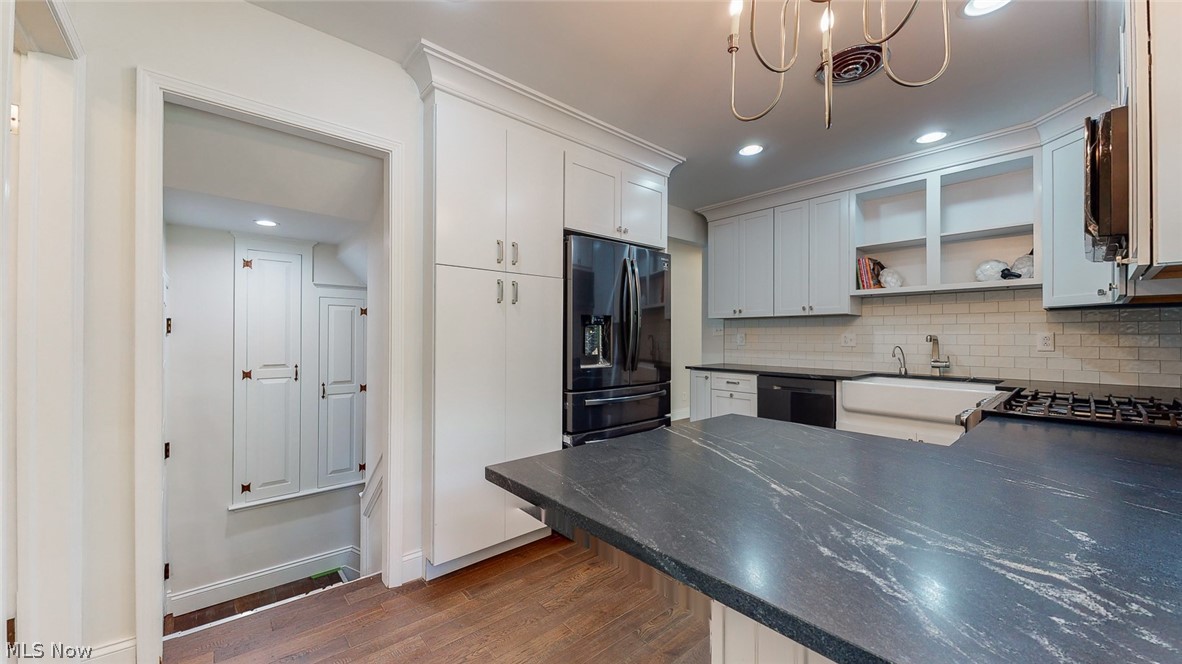 Hilltop Estates Sub/Davis & Hughe - Residential