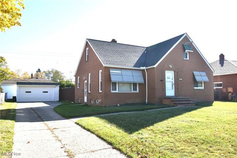 2761 Forestview Avenue Rocky River OH 44116