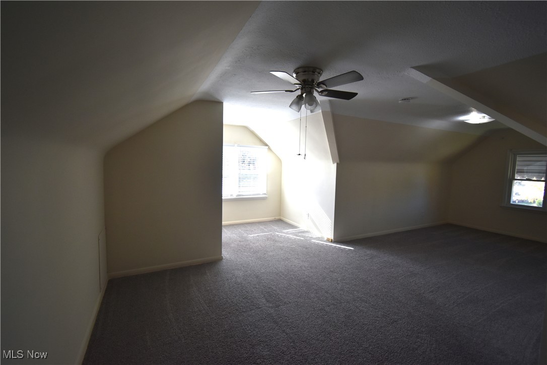 Rooss - Residential Lease