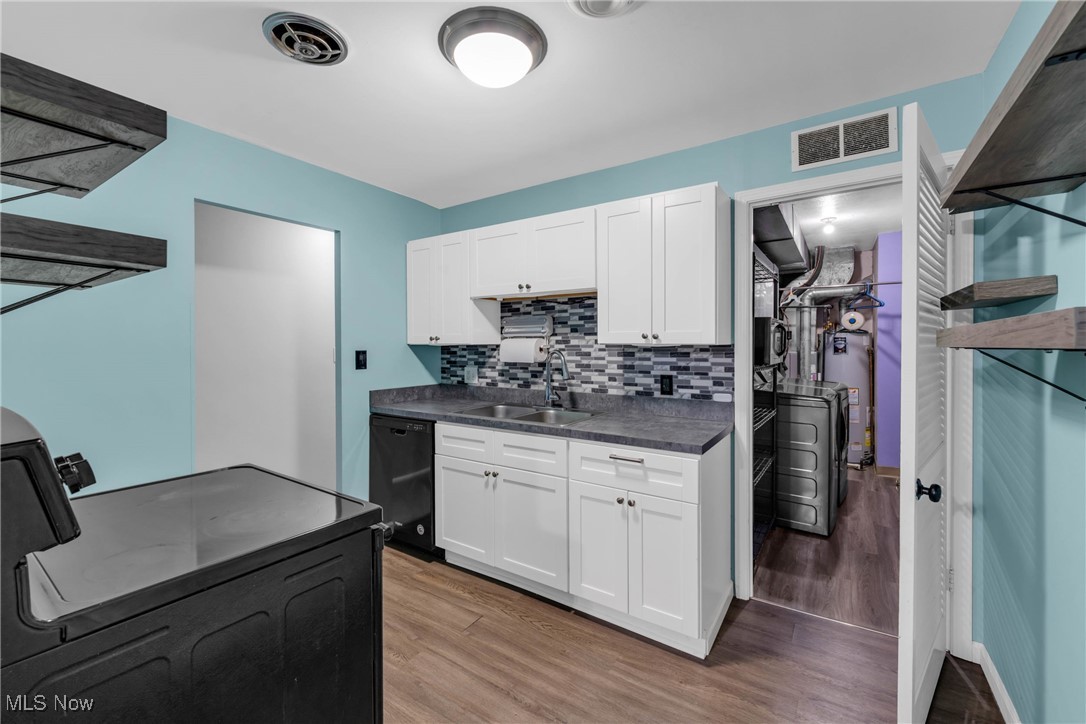 Roman Gardens Condo - Residential