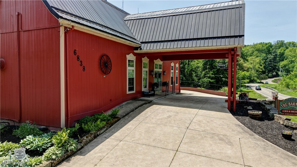 6838 County Road 203
