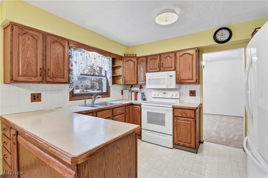 Photo of 8832 Arrowood Court, Mentor, OH 44060 (MLS # 5179465)