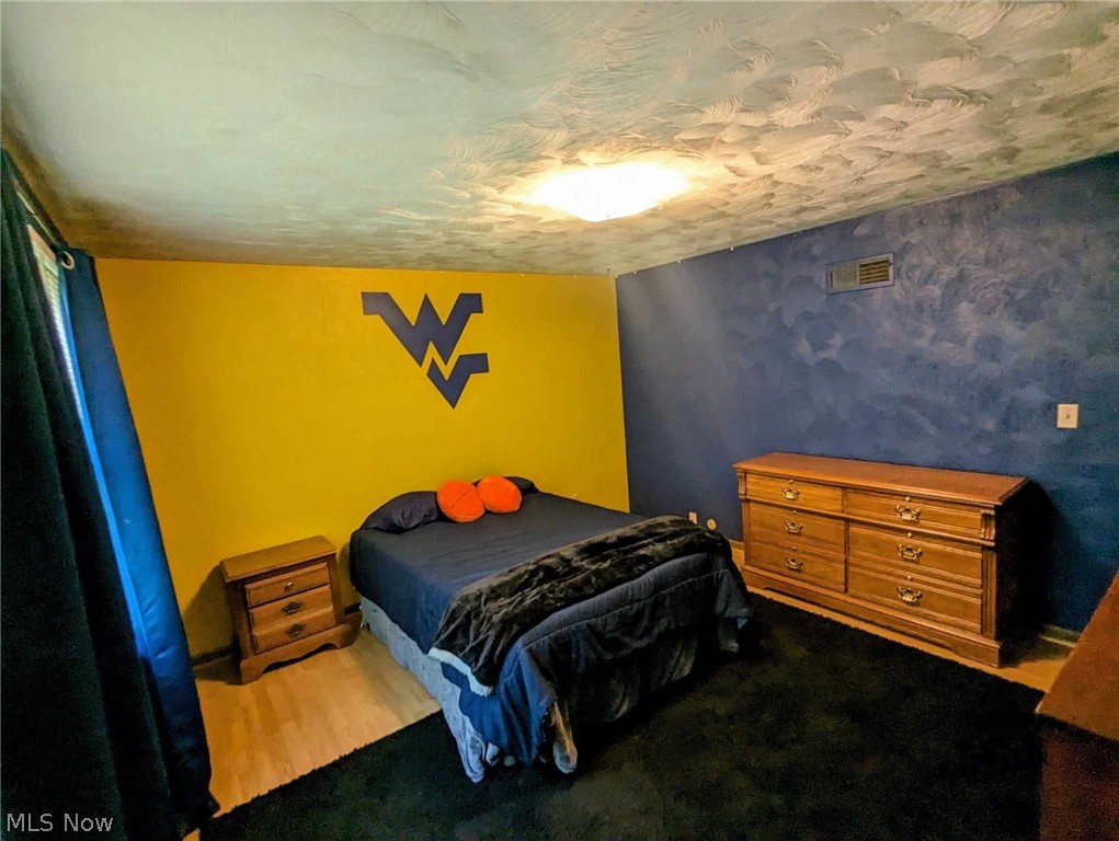 Broadview Acres - Residential