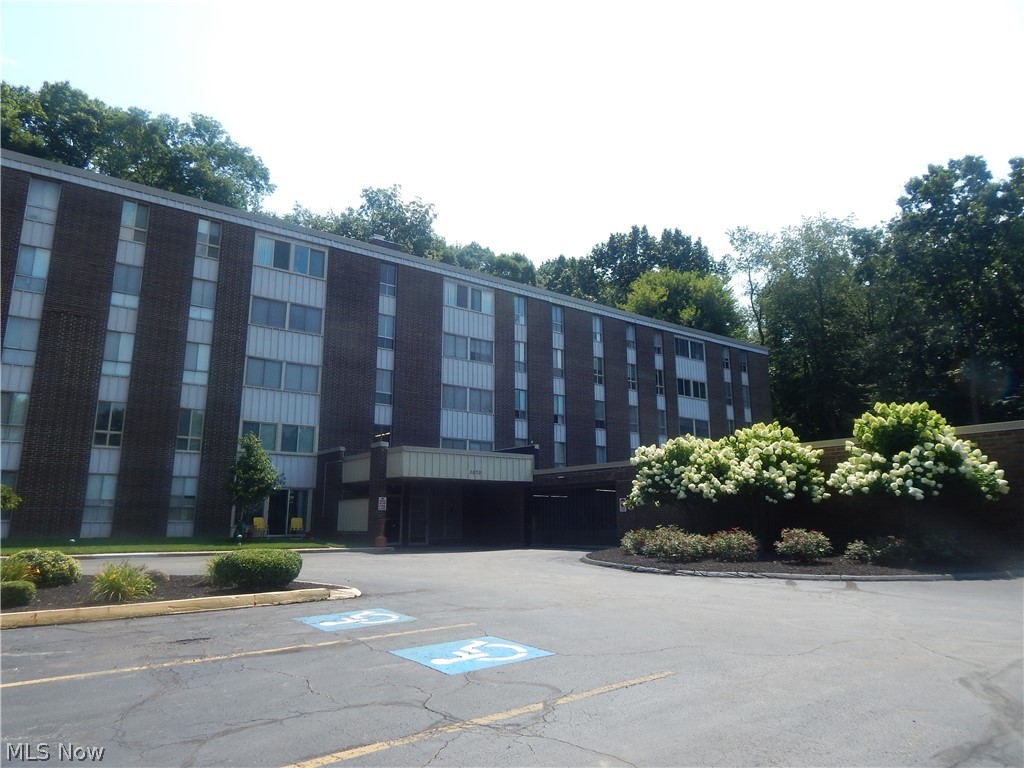 Silver Lake Towers Condo - Residential