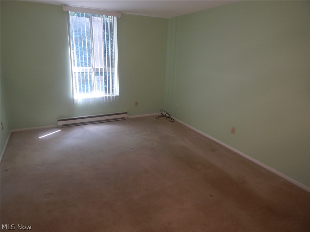 Silver Lake Towers Condo - Residential