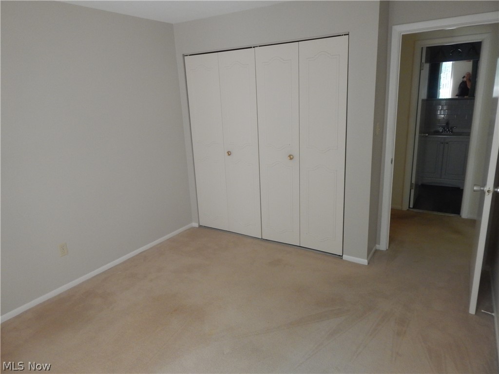 Silver Lake Towers Condo - Residential