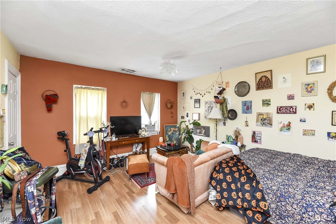 Ohio City - Residential Income