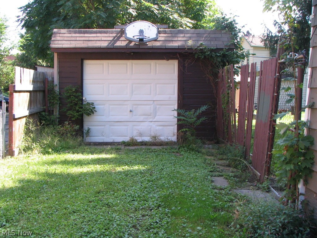 Schneider - Residential Income
