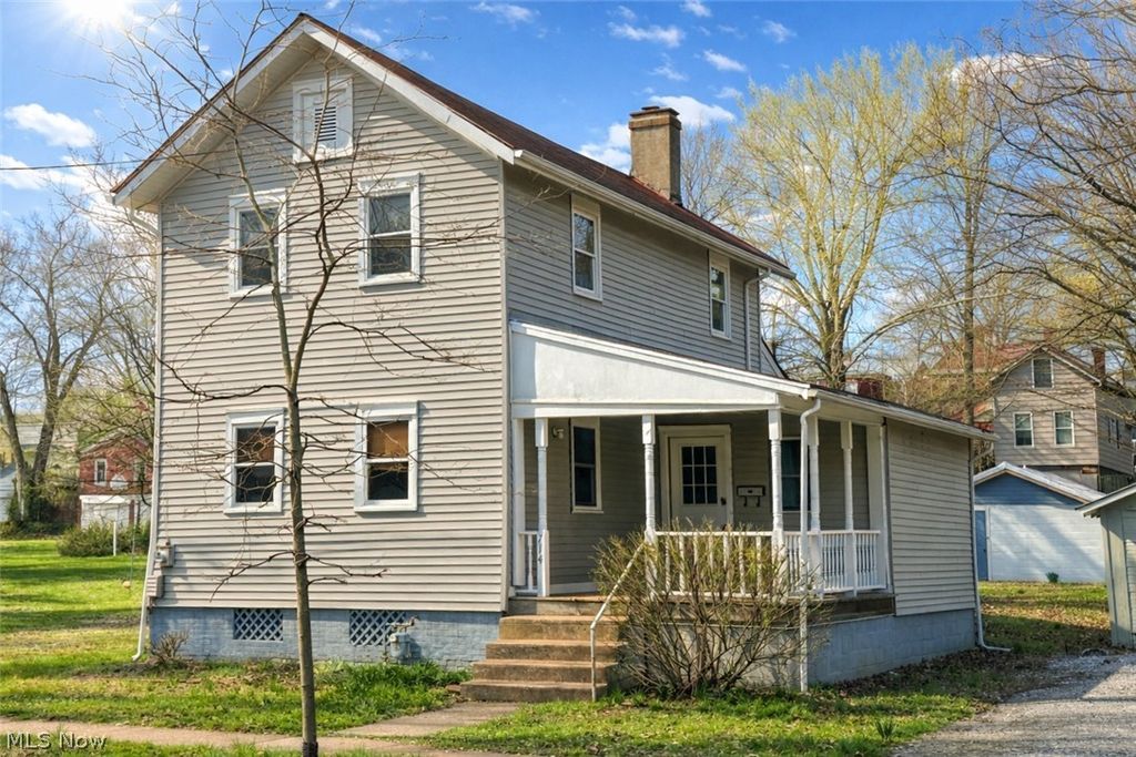 Photo of 714 Front Street, Marietta, OH 45750 (MLS # 5195006)