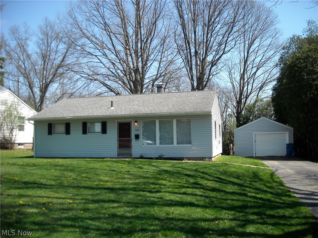 Very nice 3 bedroom vinyl sided ranch situated on treed lot. Updates include new furnace and hot water tank (2013), new roof and siding (2010). Newer 200 amp electric service and new carpet in living room was just installed. Paved drive and 1+ car garage with electric.