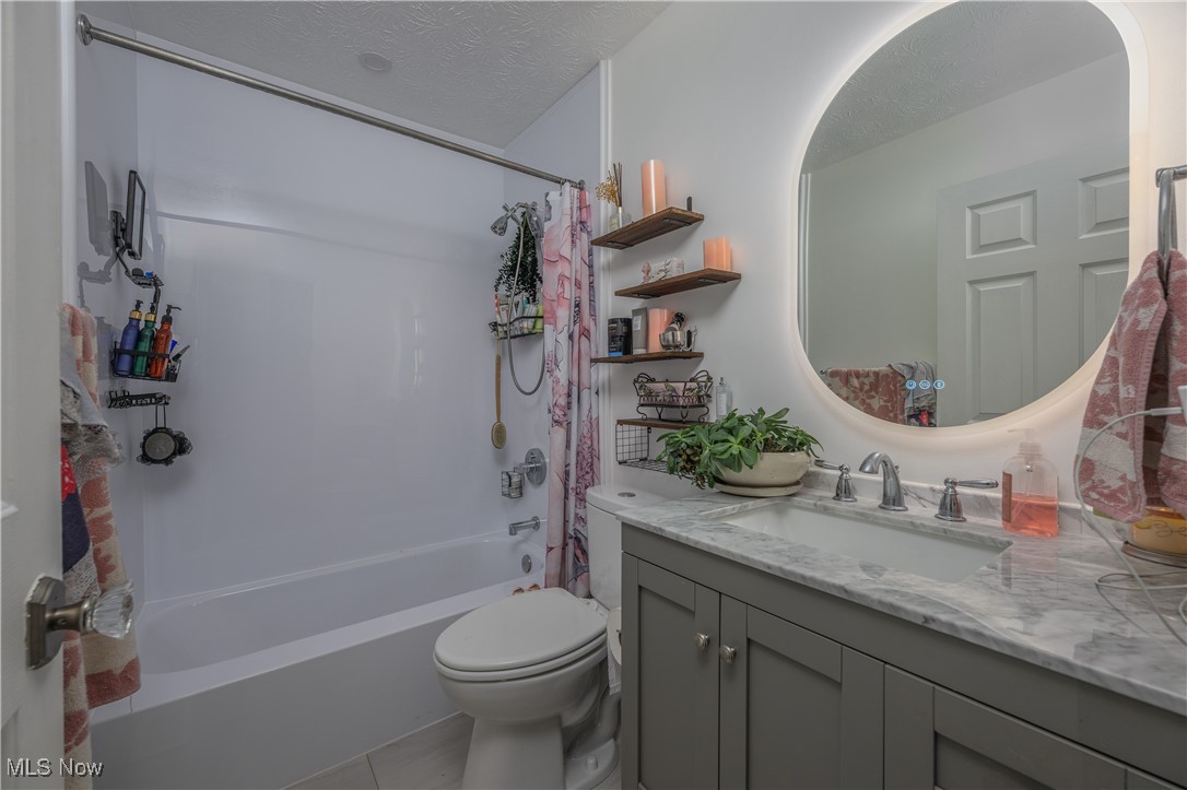 Austin Heights Condo - Residential