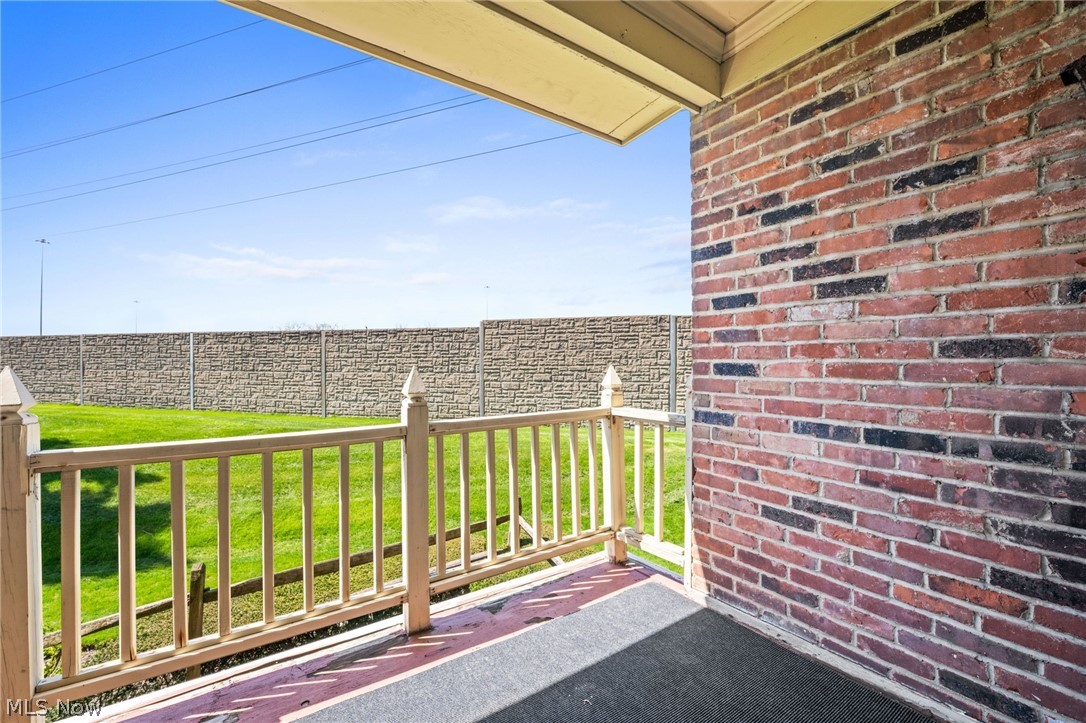 Georgetown/Lynhurst Condo - Residential