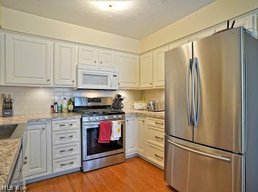 Meadows - Residential