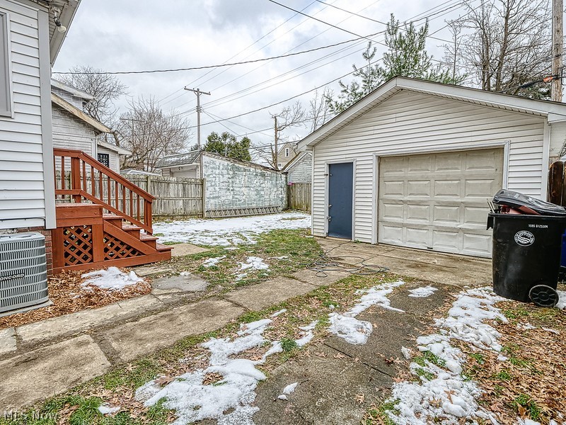 Lorain Villas Allotment - Residential