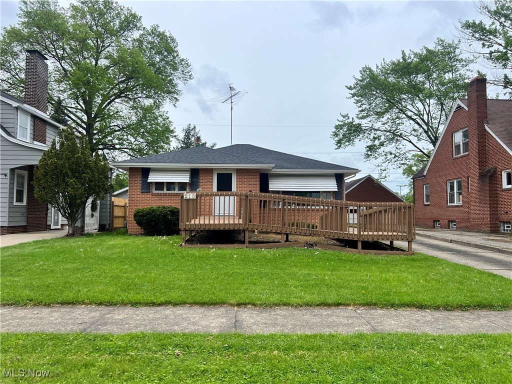 213 Kenmore Avenue, Warren, Ohio image 1