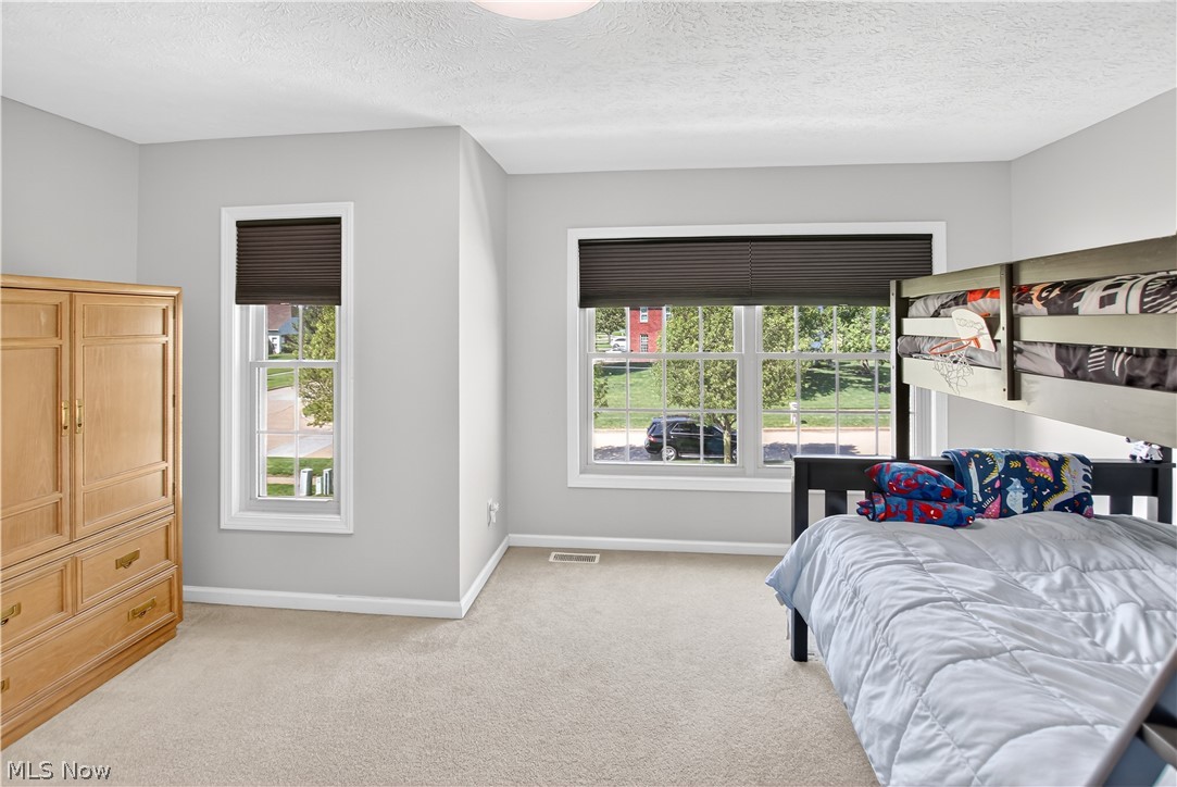 Ridgewood Falls - Residential