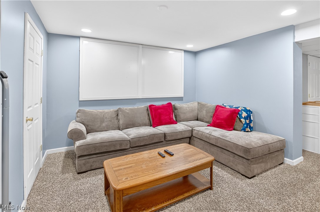 Ridgewood Falls - Residential