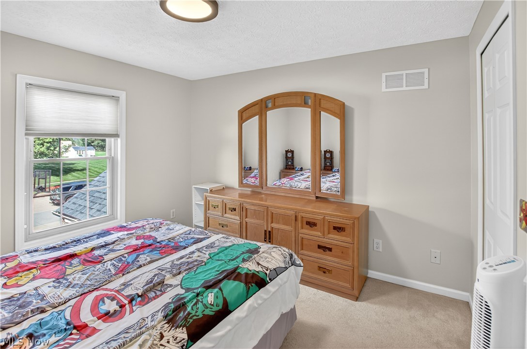 Ridgewood Falls - Residential