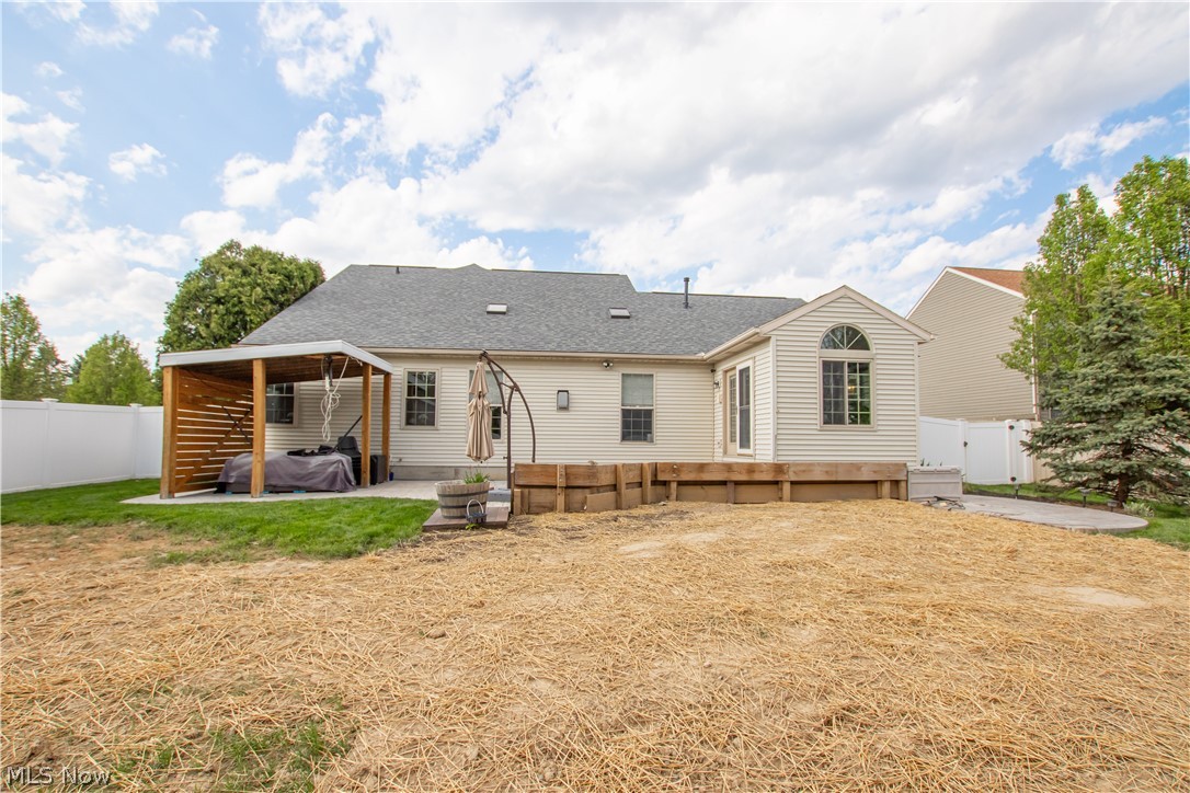 Ridgewood Falls - Residential