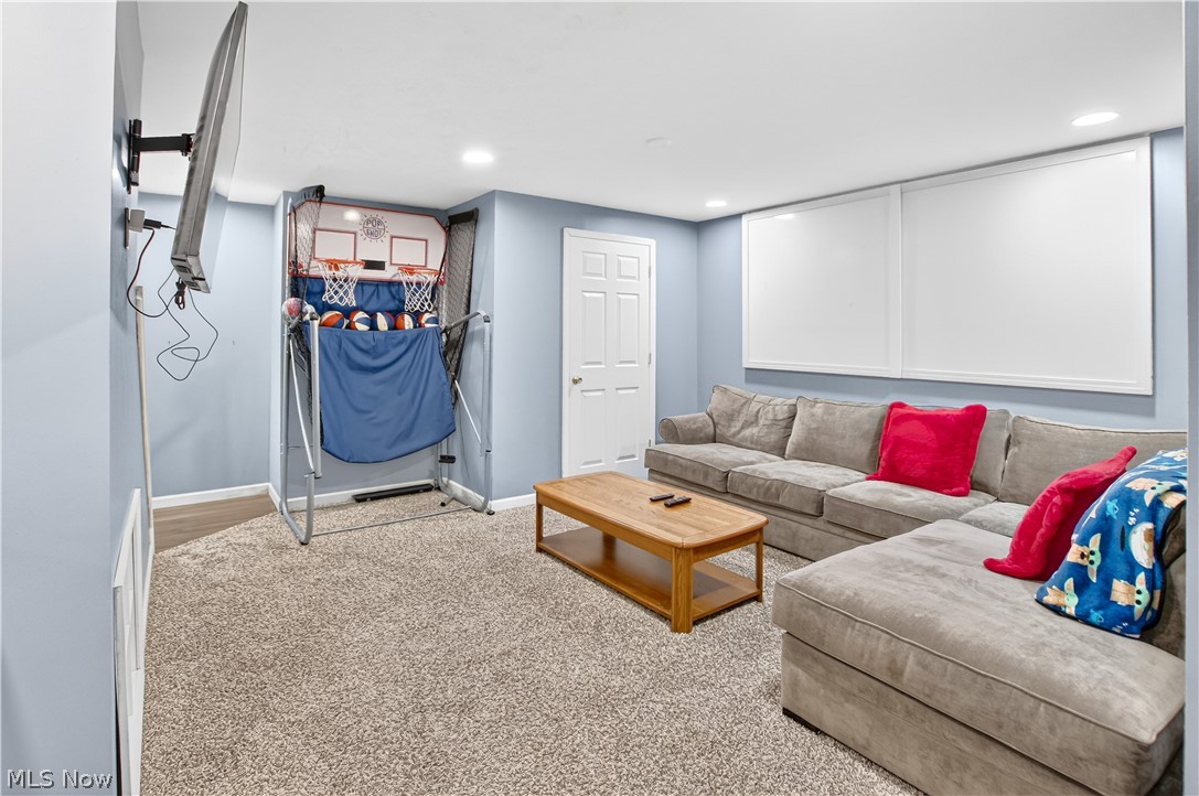 Ridgewood Falls - Residential