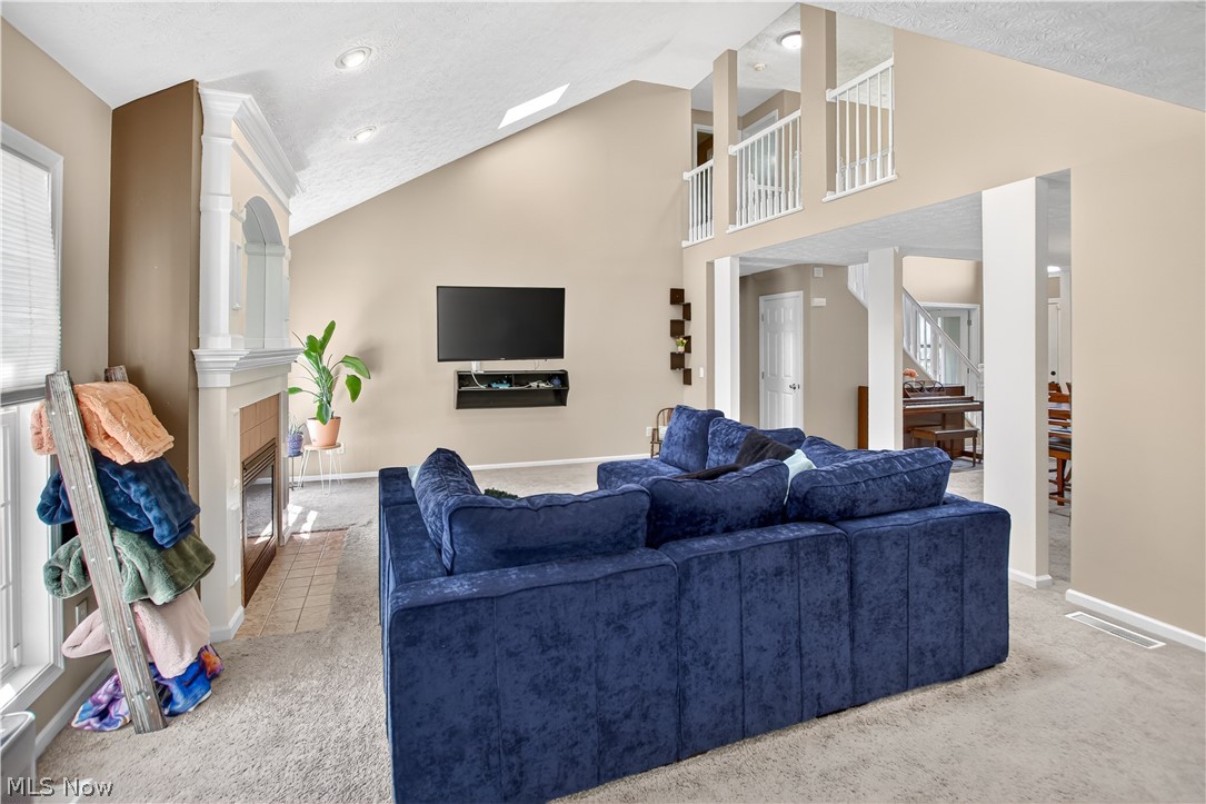 Ridgewood Falls - Residential