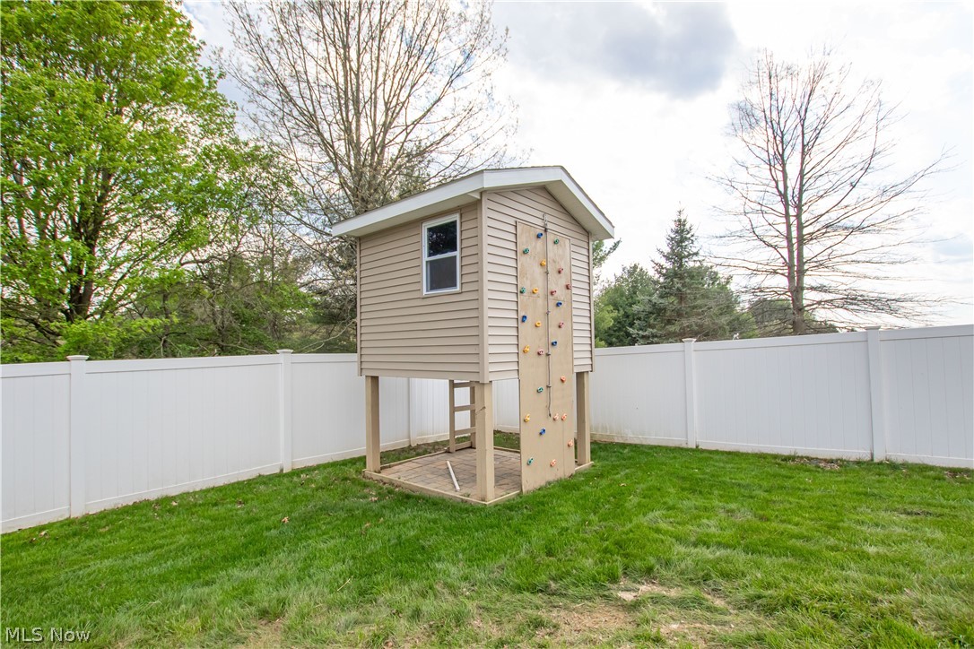 Ridgewood Falls - Residential