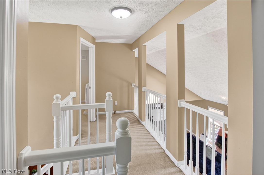 Ridgewood Falls - Residential