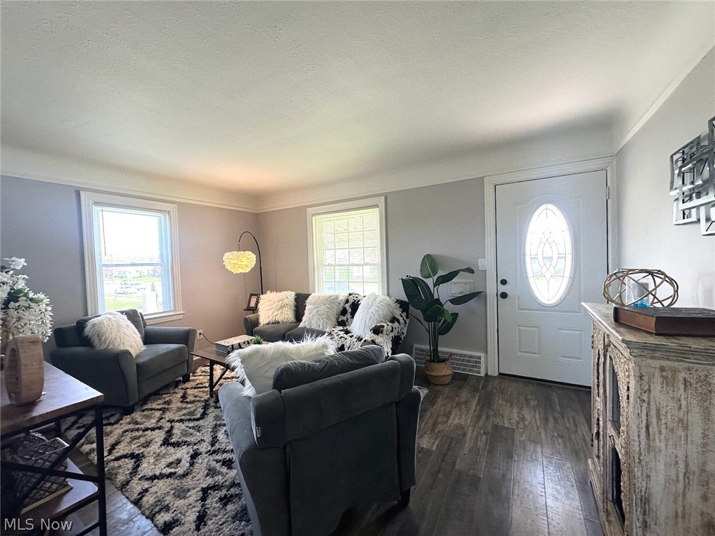 Staten Heights - Residential