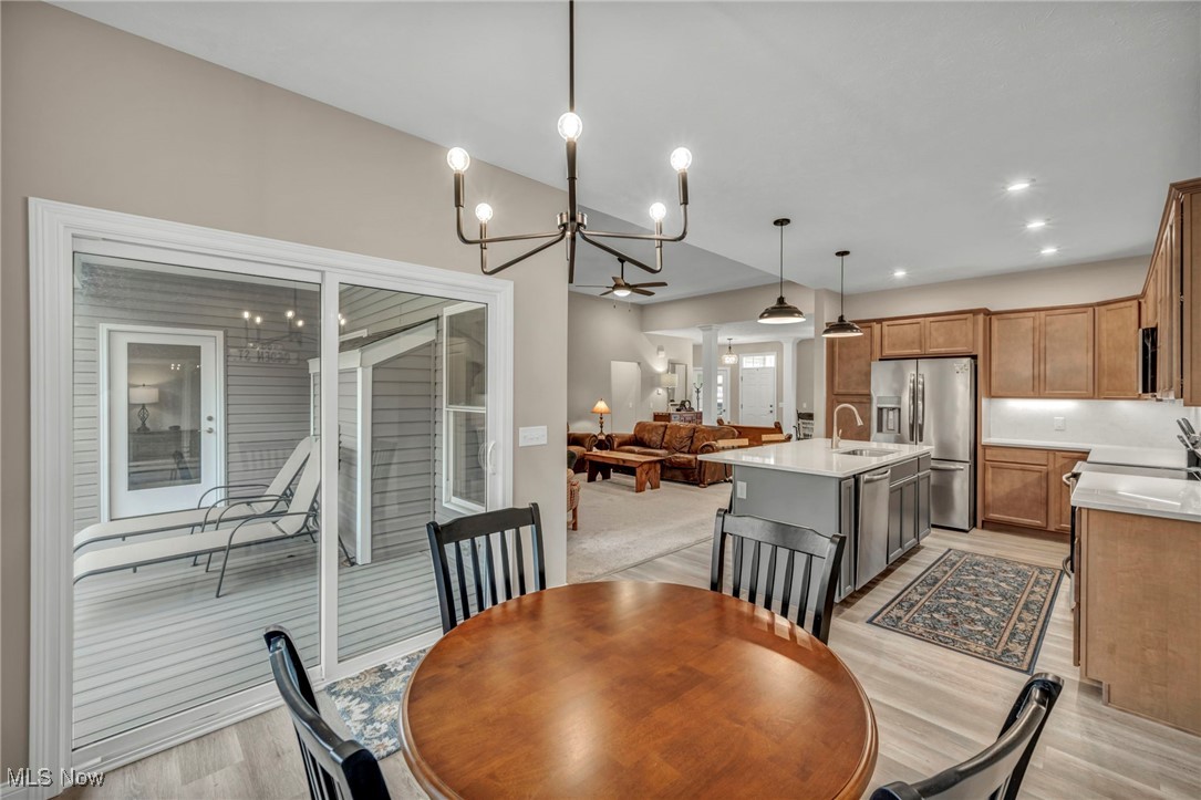 STONE RIDGE ESTATES - Residential