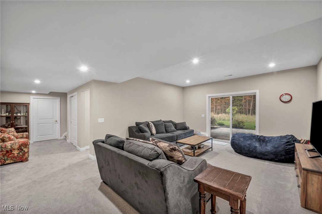 STONE RIDGE ESTATES - Residential