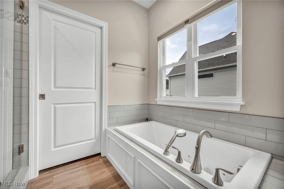 STONE RIDGE ESTATES - Residential