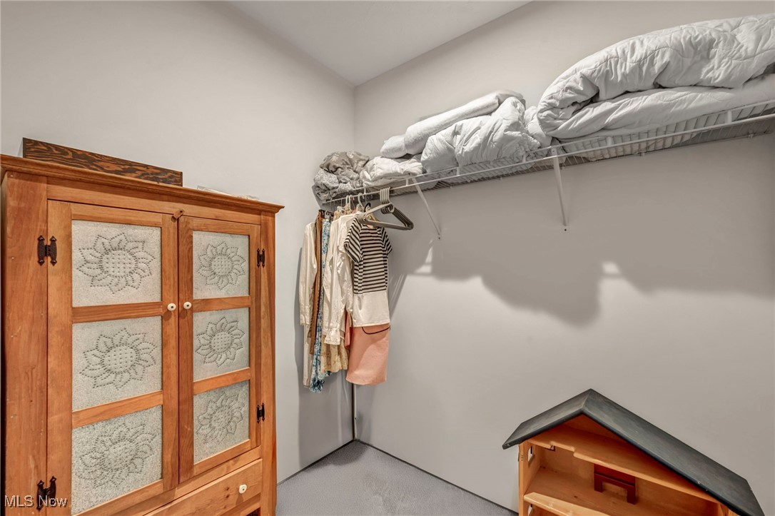 STONE RIDGE ESTATES - Residential