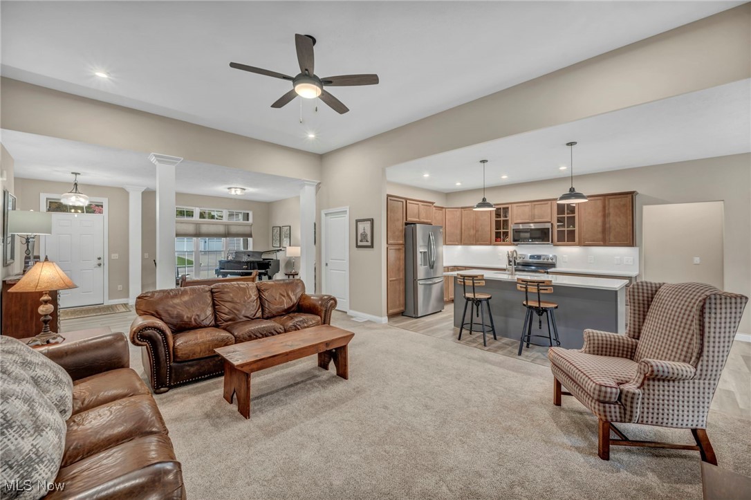 STONE RIDGE ESTATES - Residential