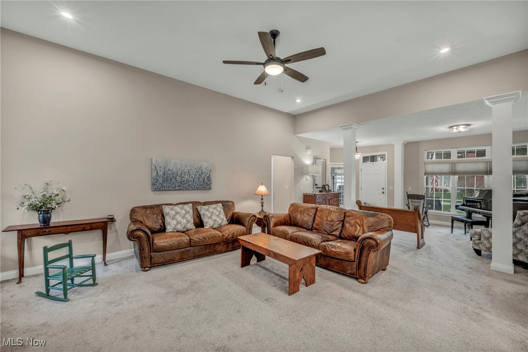 STONE RIDGE ESTATES - Residential