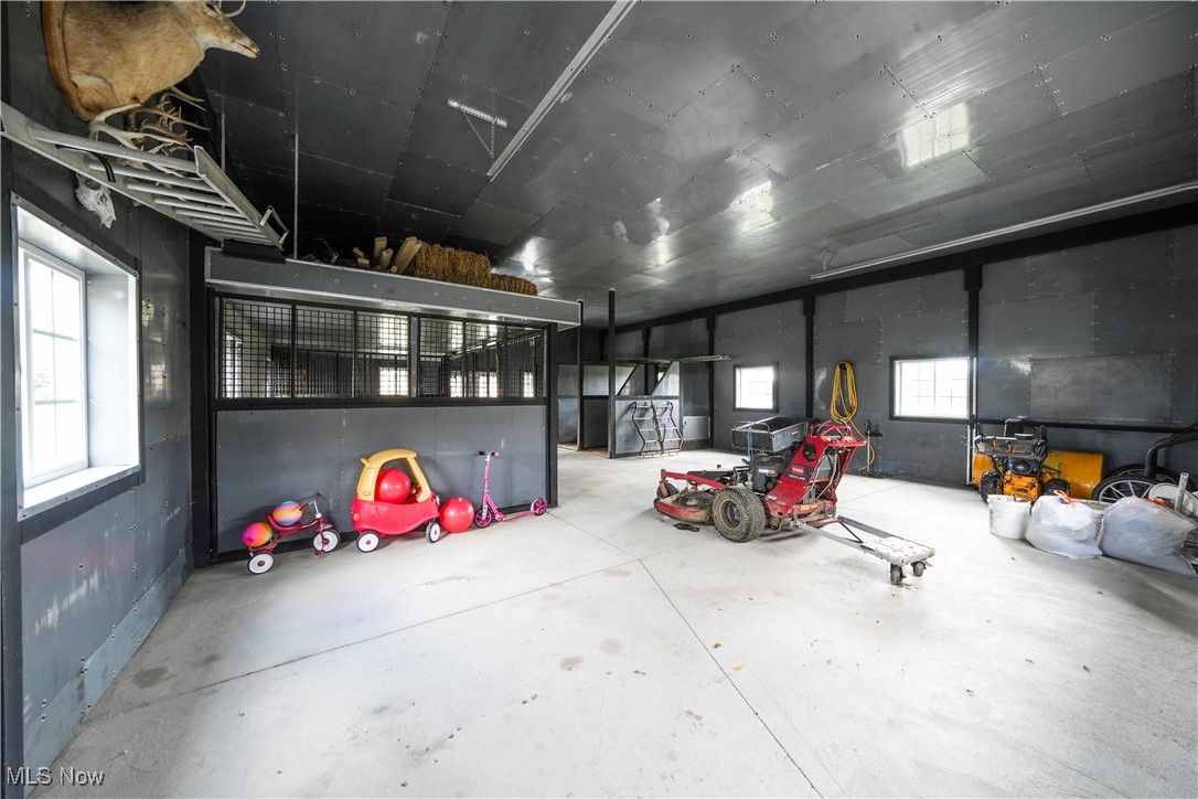 Old Connecticut Western Reserv - Residential