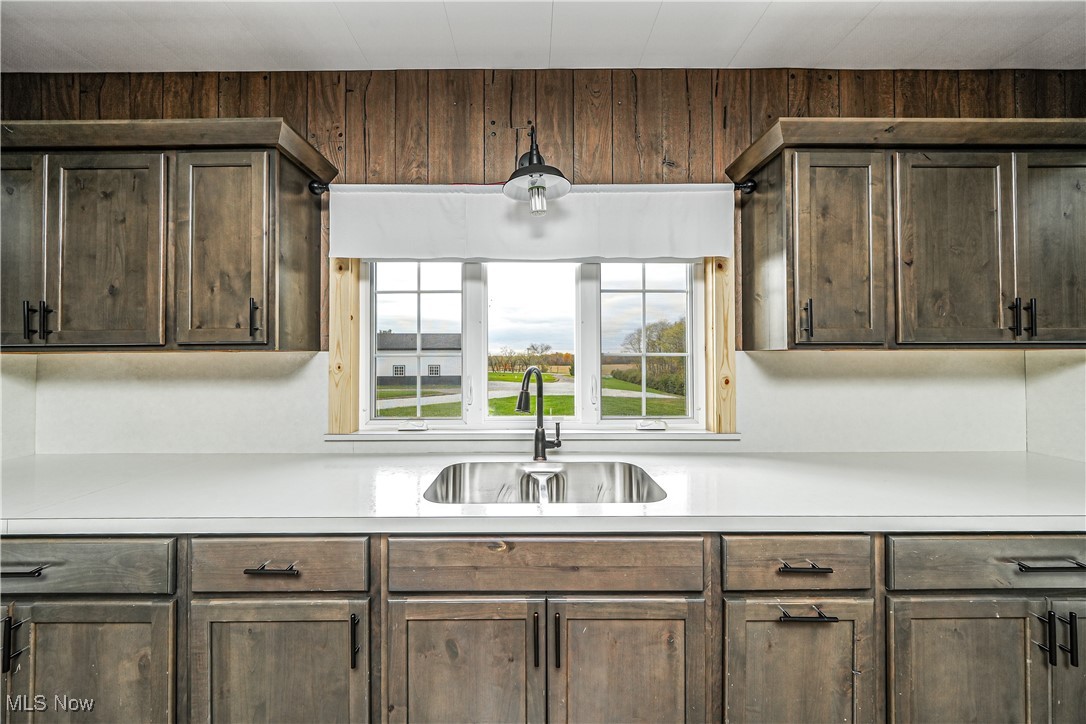 Old Connecticut Western Reserv - Residential