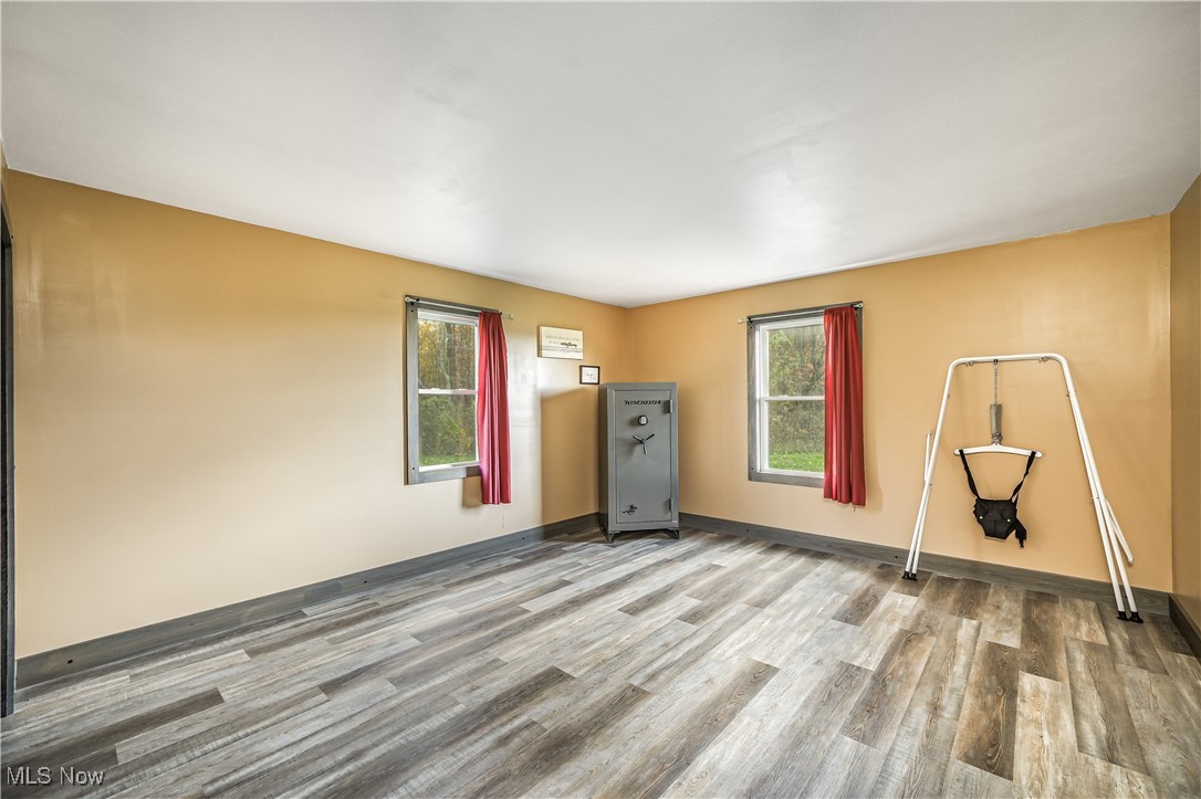 Old Connecticut Western Reserv - Residential