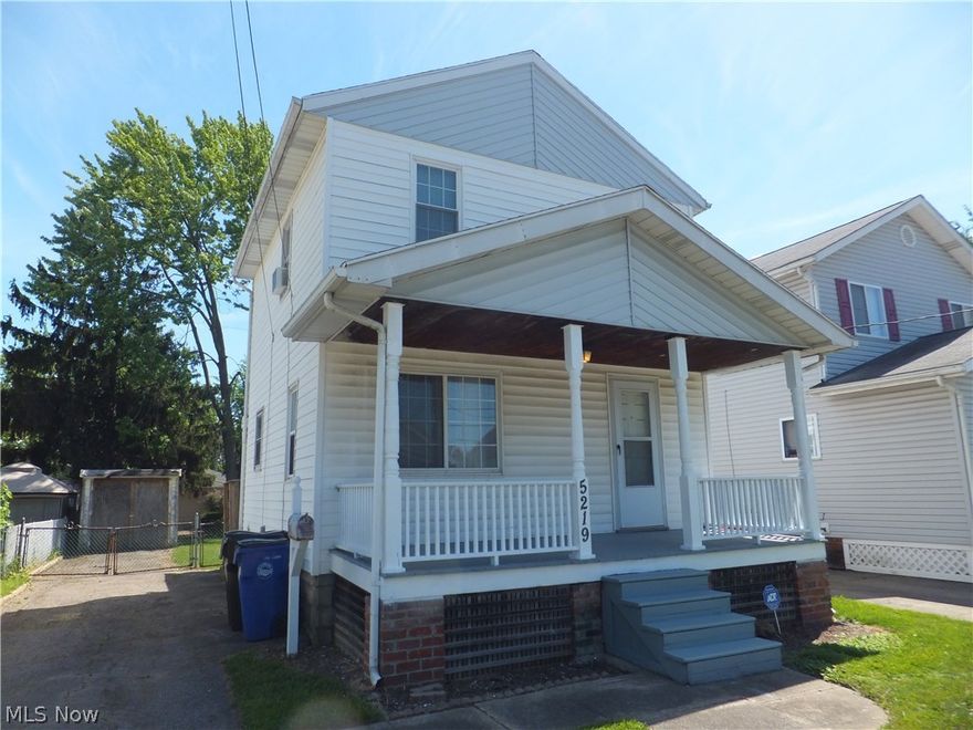 Great Starter or Rental, needs just a little tlc, vinyl sided colonial, 3 bedrooms, 2 full bathrooms, all appliances stay, glass block windows, front porch, fenced yard, walk to bus line