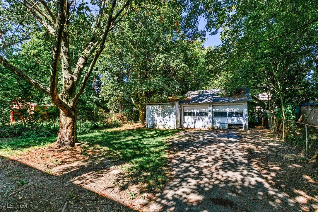 Howland Heights - Residential