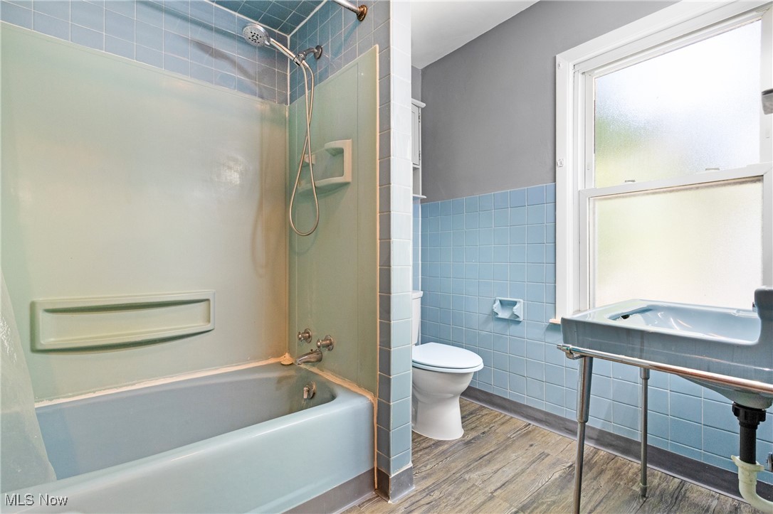 Howland Heights - Residential