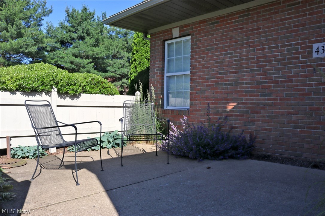 Hunters Chase Condo - Residential