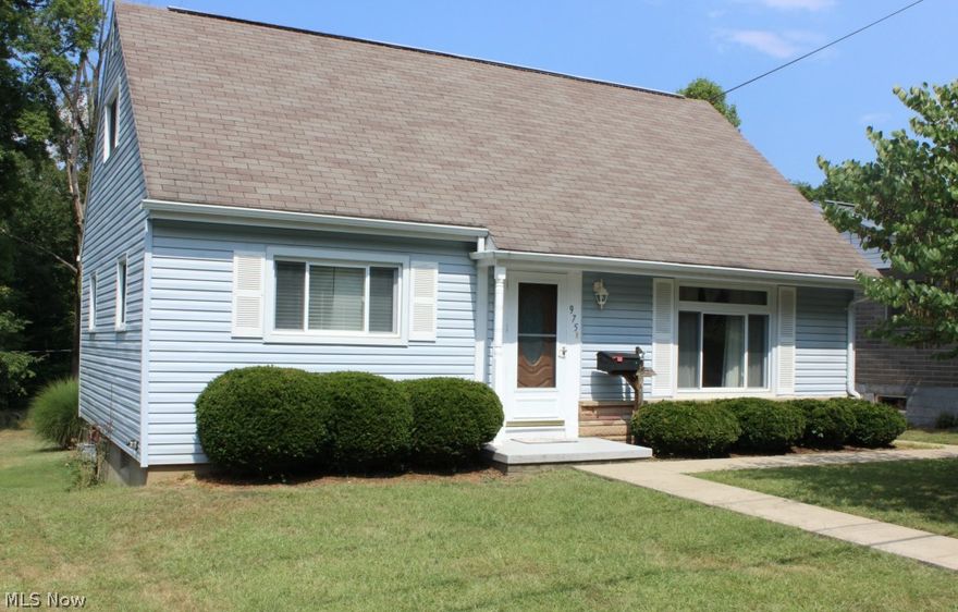 MUST SEE!!! This adorable 3 bedroom (possibly 4) 1 bath home is clean...clean...clean! Don't let the square footage fool you, this home has an upstairs with a finished bedroom and another area that can be easily finished into another bedroom, office, or extra living space. Many updates including 200 amp electric, newer plumbing, and newer windows. The home has been freshly painted throughout and new flooring in the bathroom. The basement is spotless with a walkout to the one car garage. 
Call today to schedule your personal showing! This home won't last long.