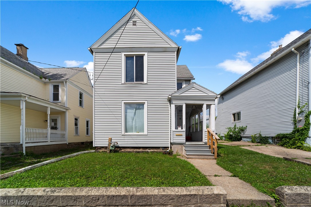 203 Crosby