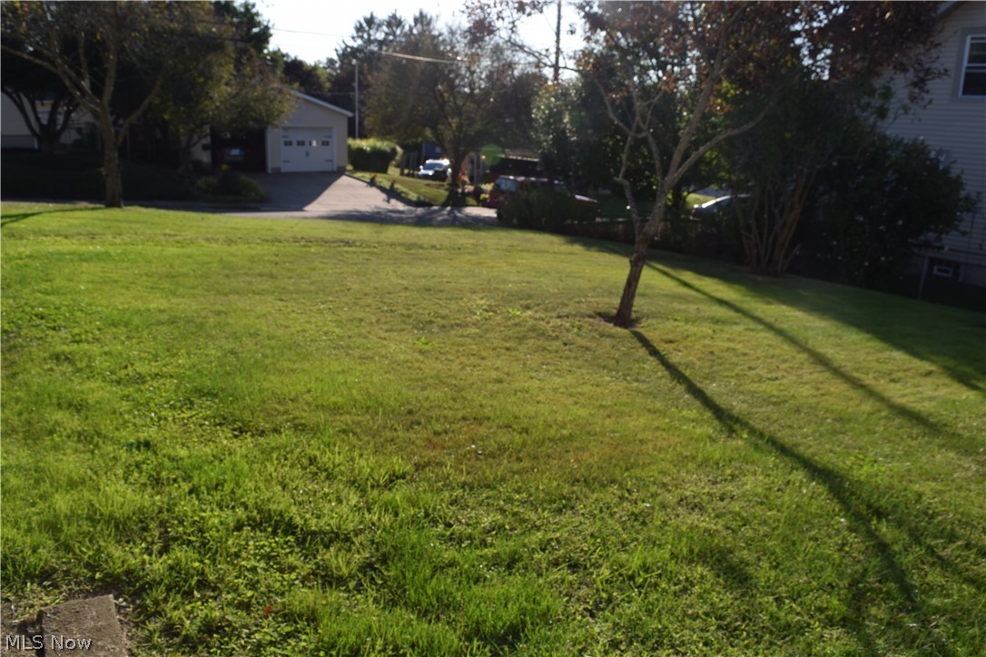 Mong Evans Andre - Residential