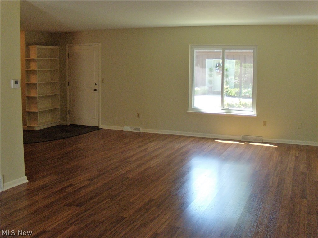 Granger Lake Condo - Residential