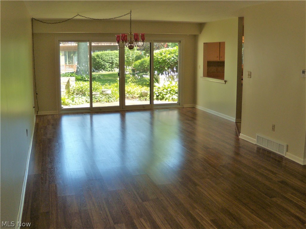 Granger Lake Condo - Residential