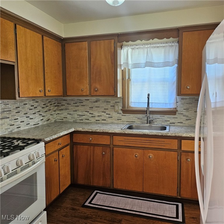 Rywood 01 - Residential Lease